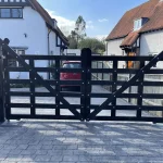 W194 Wooden Swing Driveway Gate